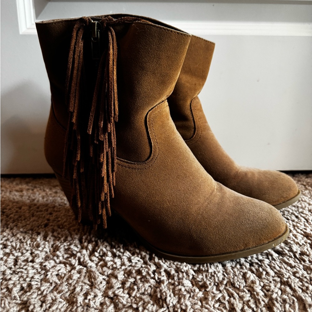 Brown Suede Ankle Boots with Fringe